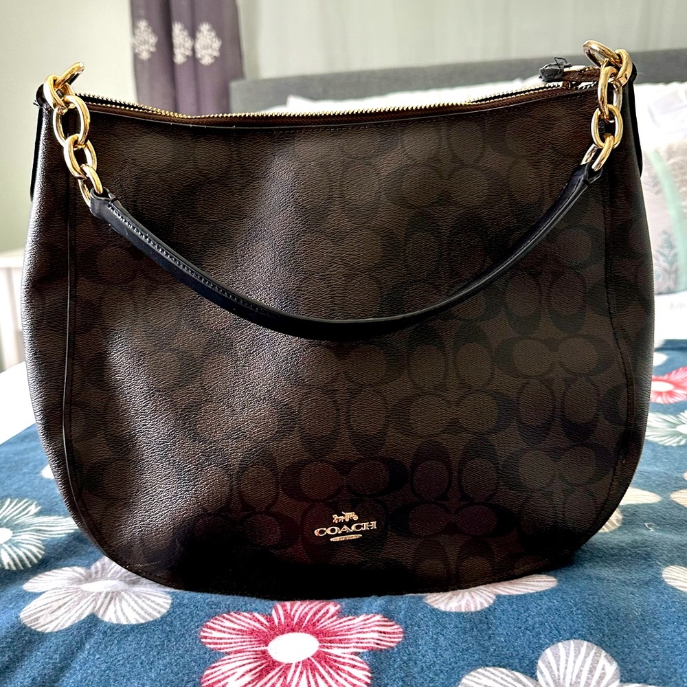 Coach Shoulder Bag, like new